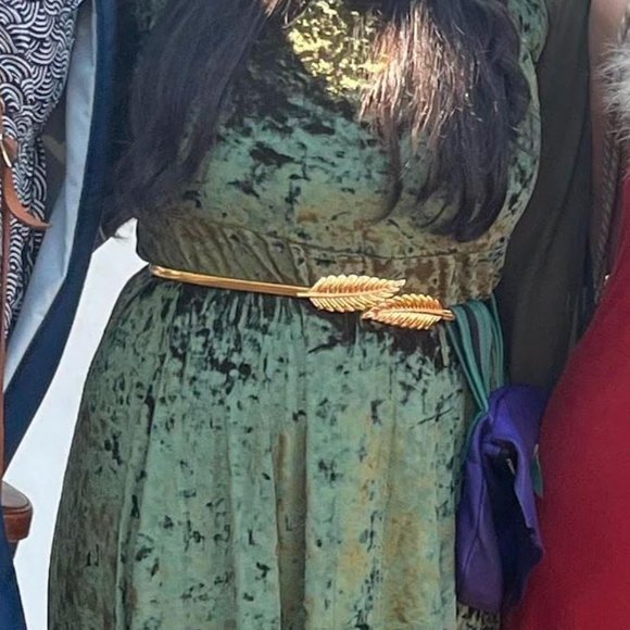 Womens Fashion Belts Fancy Ladies Adjustable Stretch Design Silver Gold Set of 4 - Picture 2 of 10